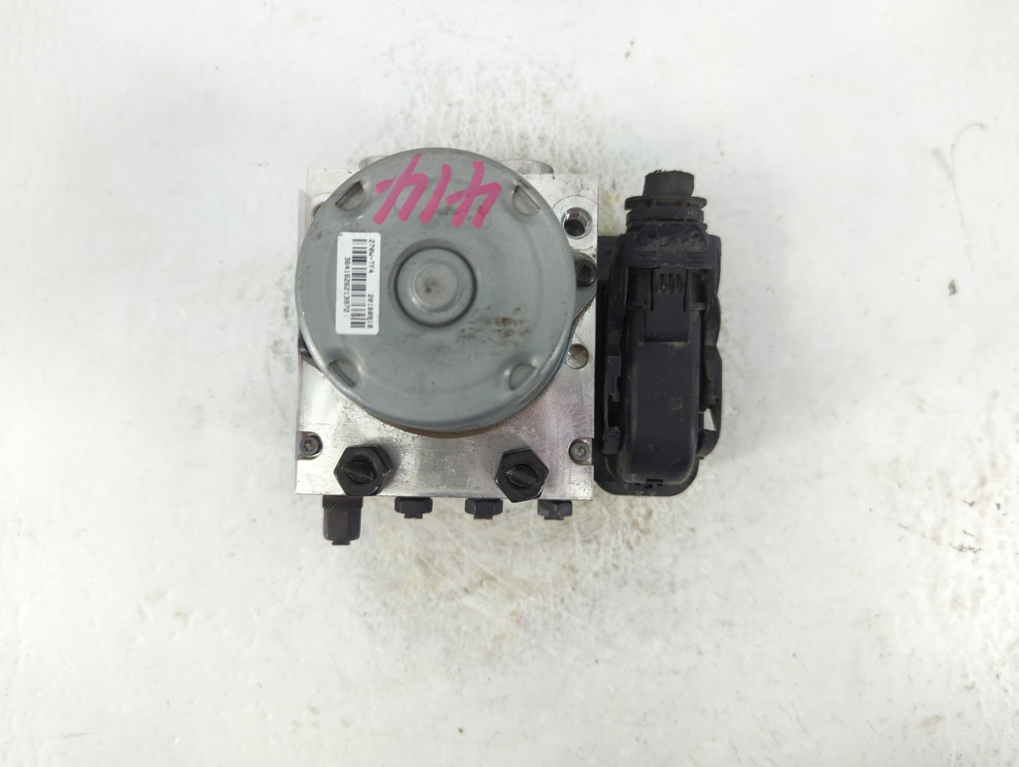 2017-2018 Hyundai Santa Fe ABS Pump Control Module Replacement P/N:58920-B8AC0 Fits Fits 2017 2018 OEM Used Auto Parts - Oem