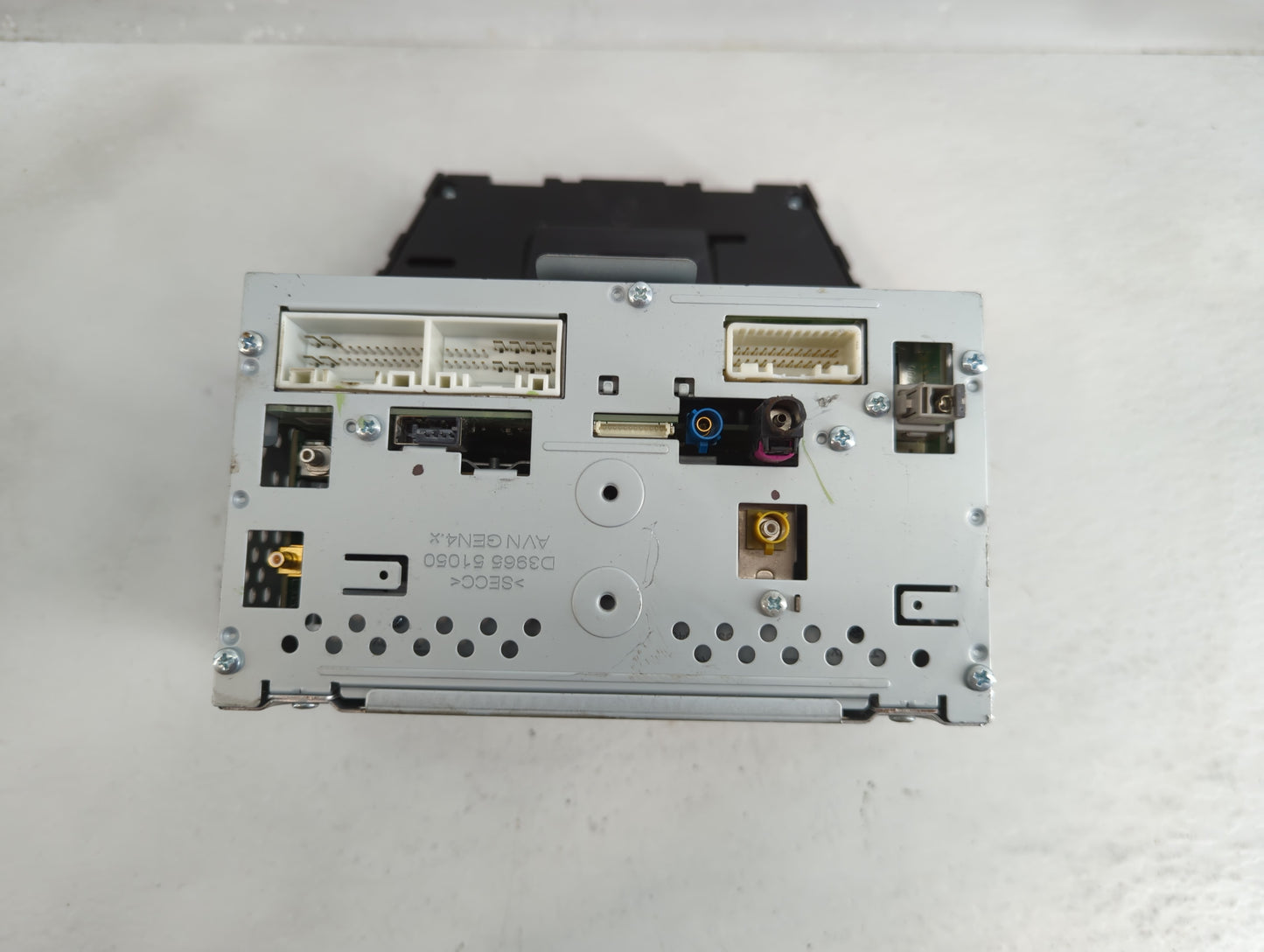 2017 Hyundai Santa Fe Sport Radio AM FM Cd Player Receiver Replacement P/N:96560-4Z5104X Fits OEM Used Auto Parts - Oemuseda