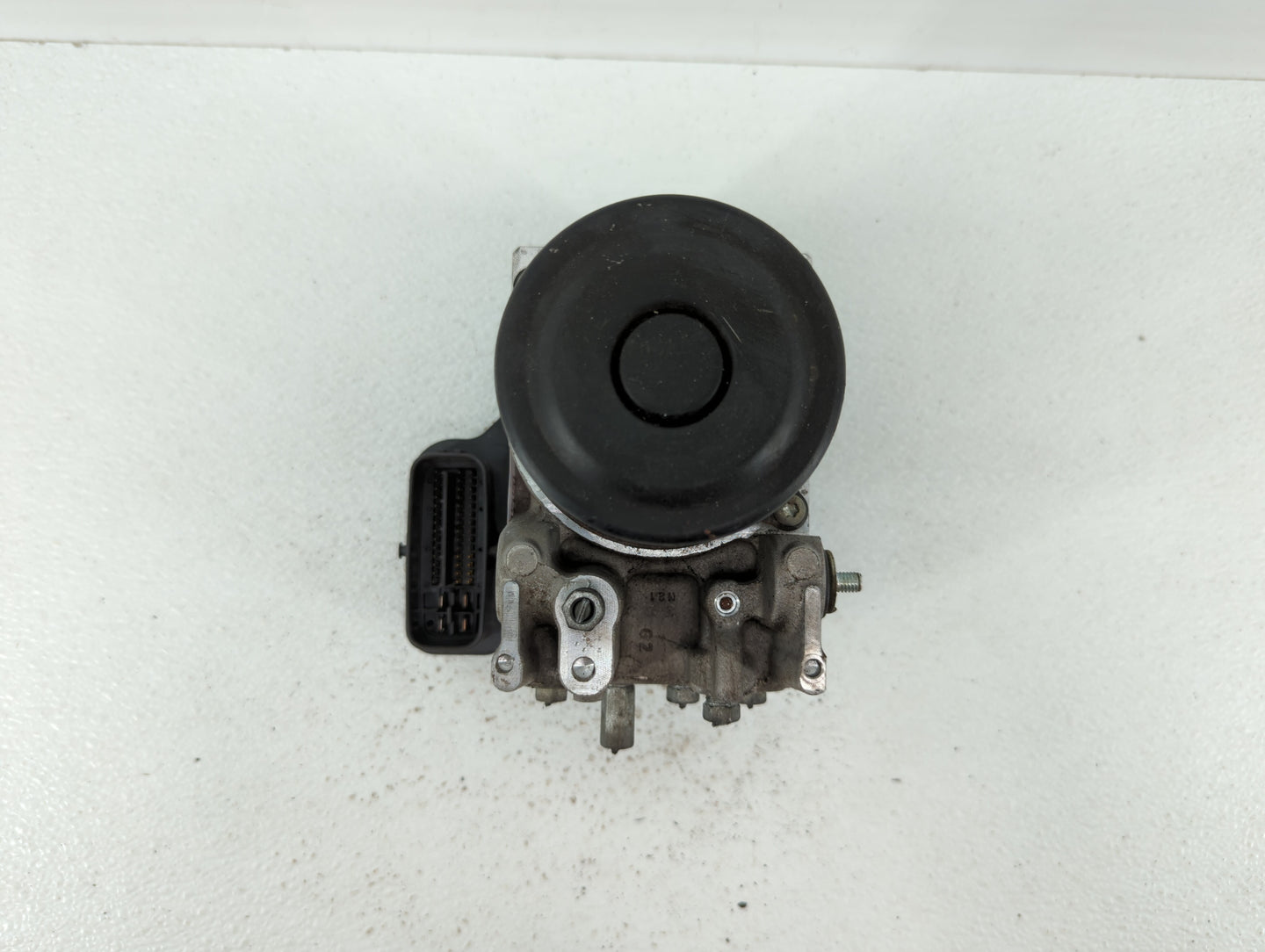 2017 Hyundai Santa Fe Sport ABS Pump Control Module Replacement P/N:89541-33130 44540-33220, 58920-4Z300 Fits Fits 2018 OEM 