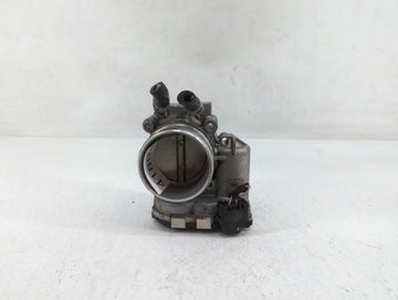 2017 Hyundai Santa Fe Sport Throttle Body P/N:35100-2G610 Fits Fits 2015 2016 2018 2019 2020 2021 OEM Used Auto Parts - Oemu