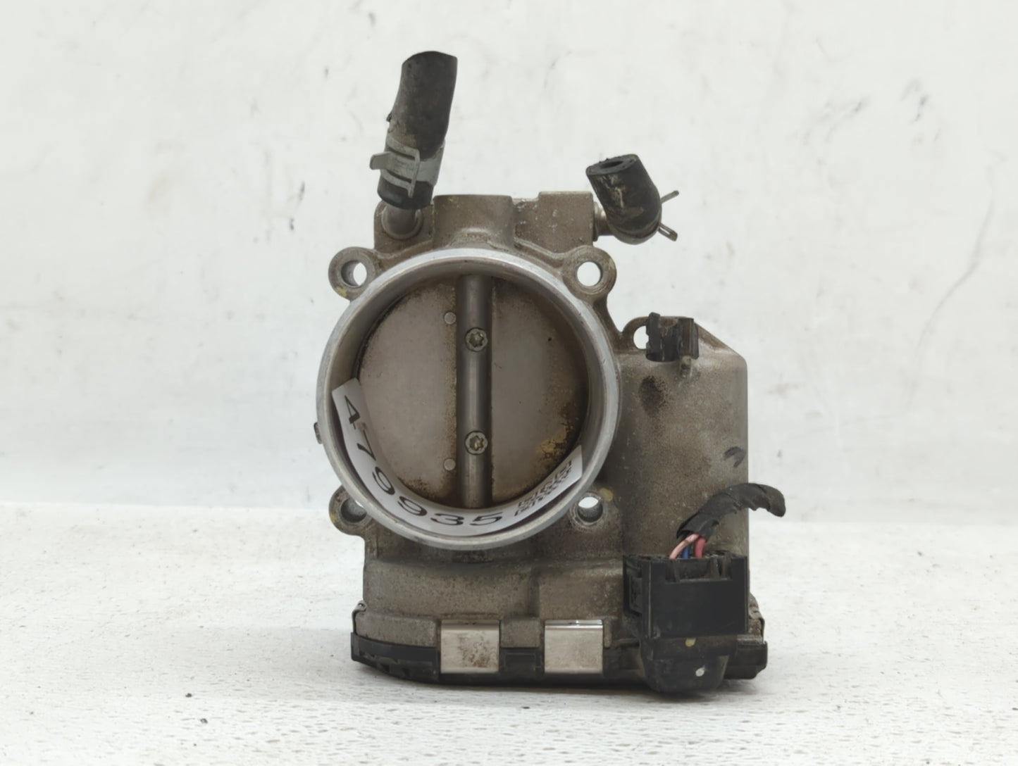 2017 Hyundai Santa Fe Sport Throttle Body P/N:35100-2G600 Fits Fits 2015 2016 2018 2019 2020 2021 OEM Used Auto Parts - Oemu