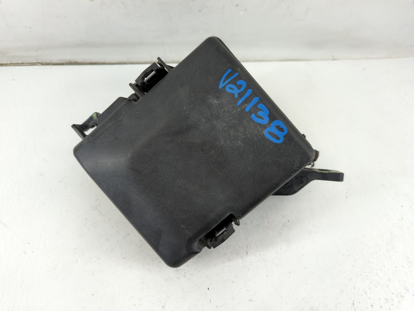 2016-2017 Hyundai Sonata Fusebox Fuse Box Panel Relay Module P/N:91950-C1820 Fits Fits 2016 2017 OEM Used Auto Parts - Oemus