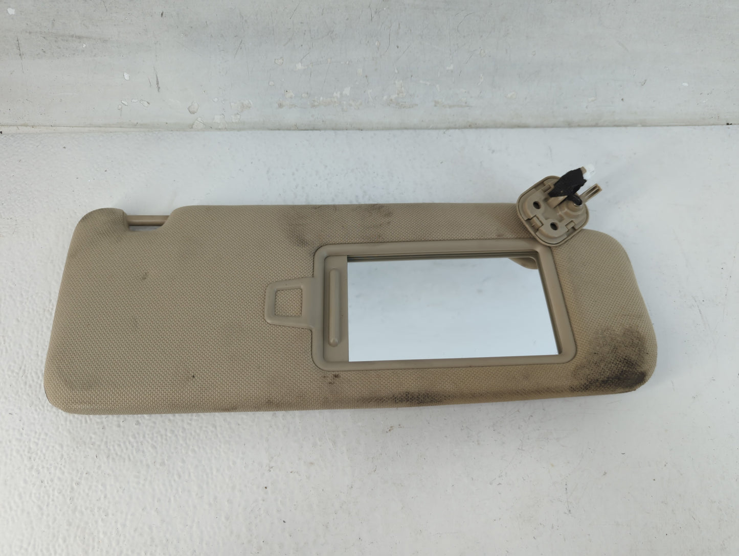 2015-2019 Hyundai Sonata Sun Visor Shade Replacement Passenger Right Mirror Fits Fits 2015 2016 2017 2018 2019 OEM Used Auto