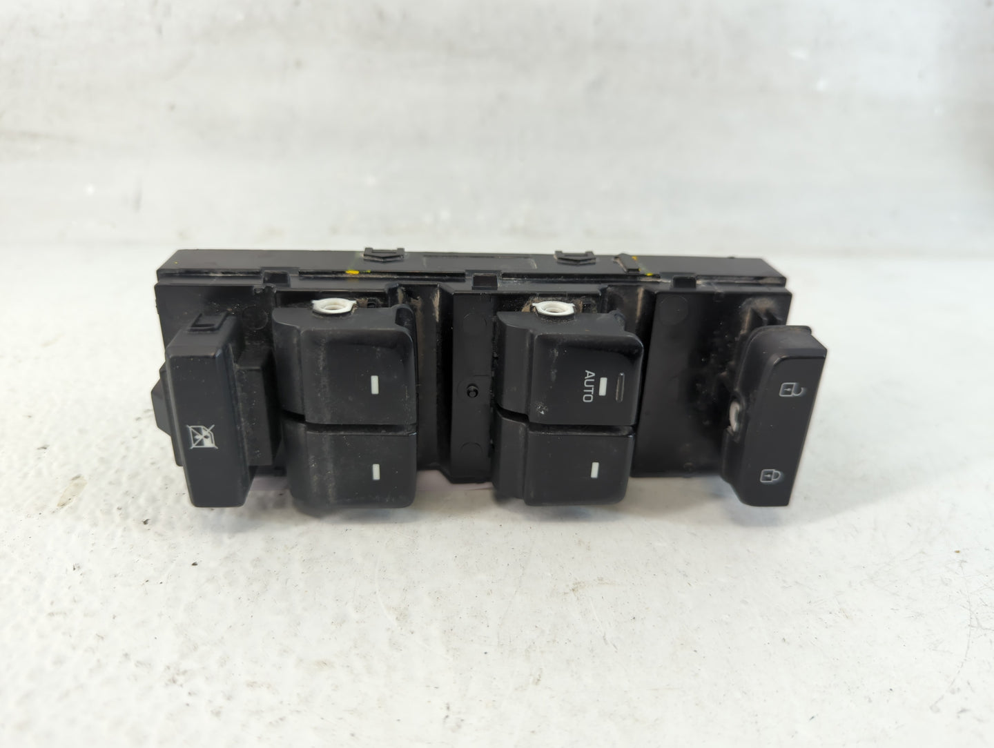 2015-2019 Hyundai Sonata Master Power Window Switch Replacement Driver Side Left P/N:93570-C1000 Fits OEM Used Auto Parts - 