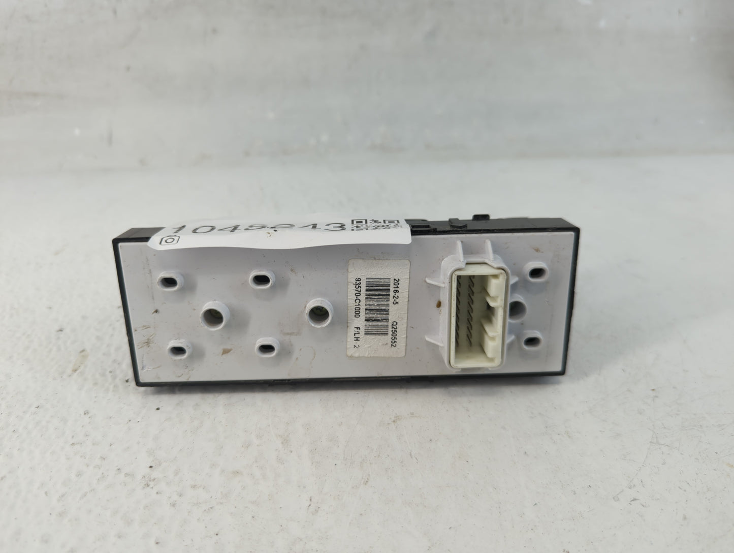2015-2019 Hyundai Sonata Master Power Window Switch Replacement Driver Side Left P/N:93570-C1000 Fits OEM Used Auto Parts - 