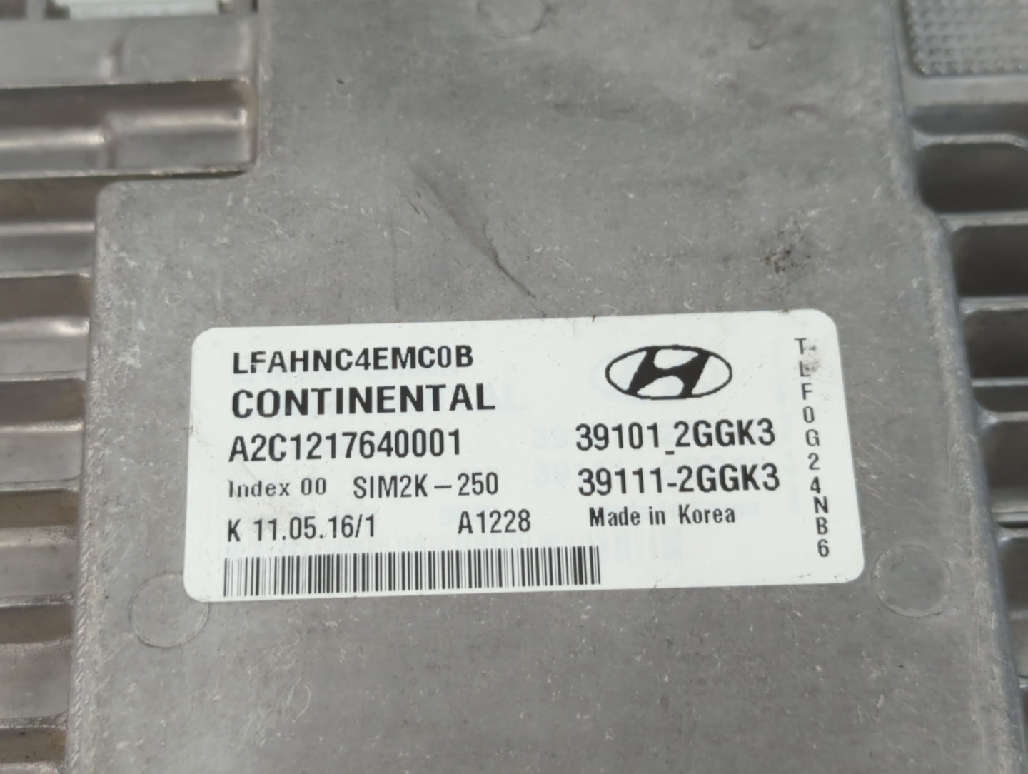 2015-2017 Hyundai Sonata PCM Engine Control Computer ECU ECM PCU OEM P/N:39111-2GGK3 39101-2GGK3 Fits Fits 2015 2016 2017 OE
