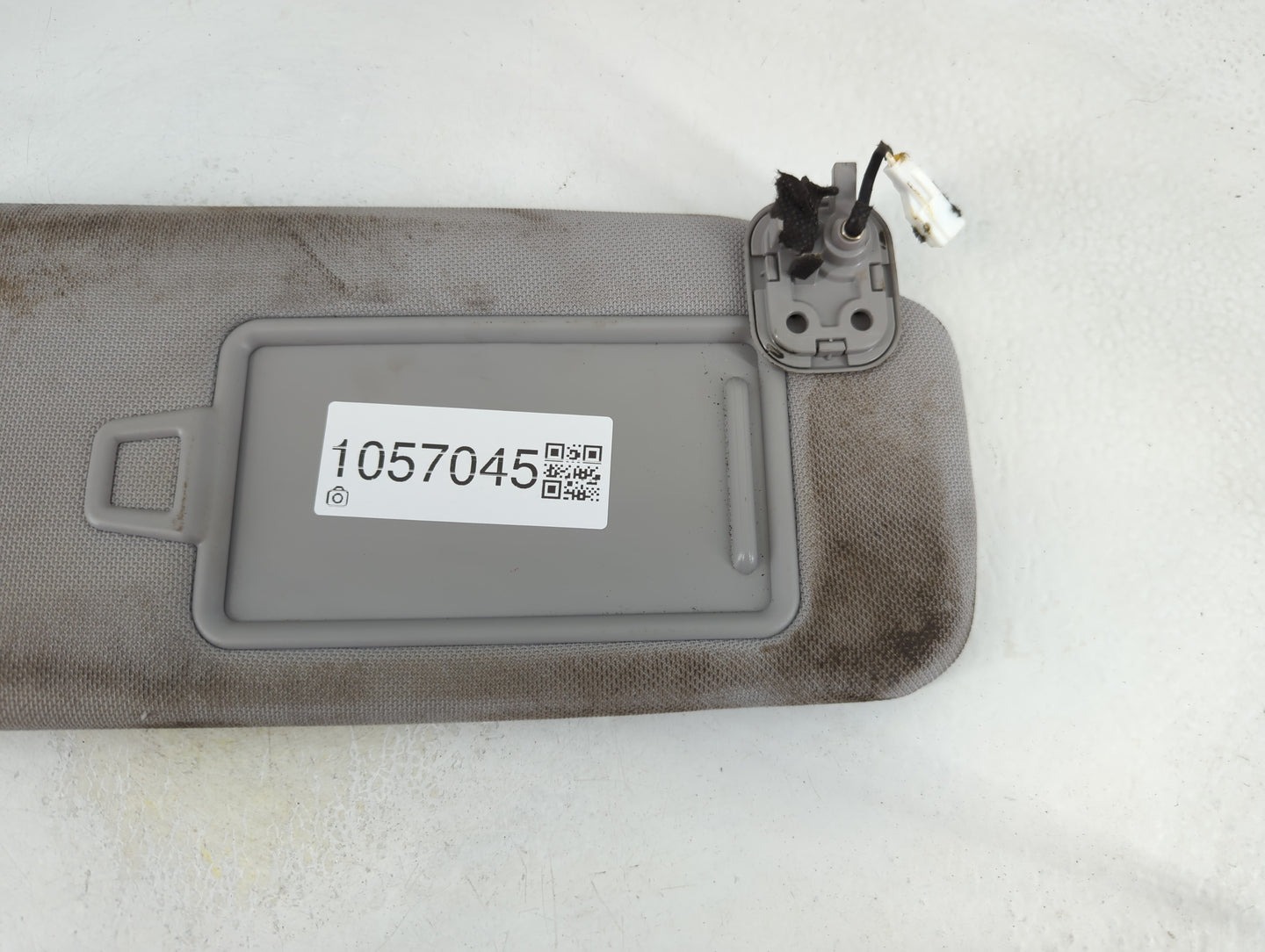 2016-2019 Hyundai Sonata Sun Visor Shade Replacement Passenger Right Mirror Fits Fits 2016 2017 2018 2019 OEM Used Auto Part