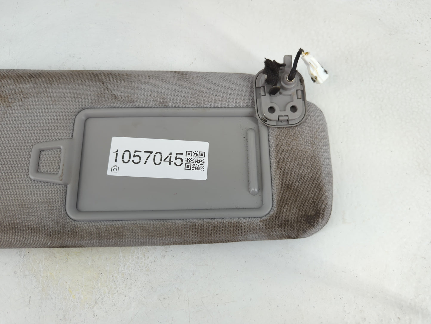 2016-2019 Hyundai Sonata Sun Visor Shade Replacement Passenger Right Mirror Fits Fits 2016 2017 2018 2019 OEM Used Auto Part