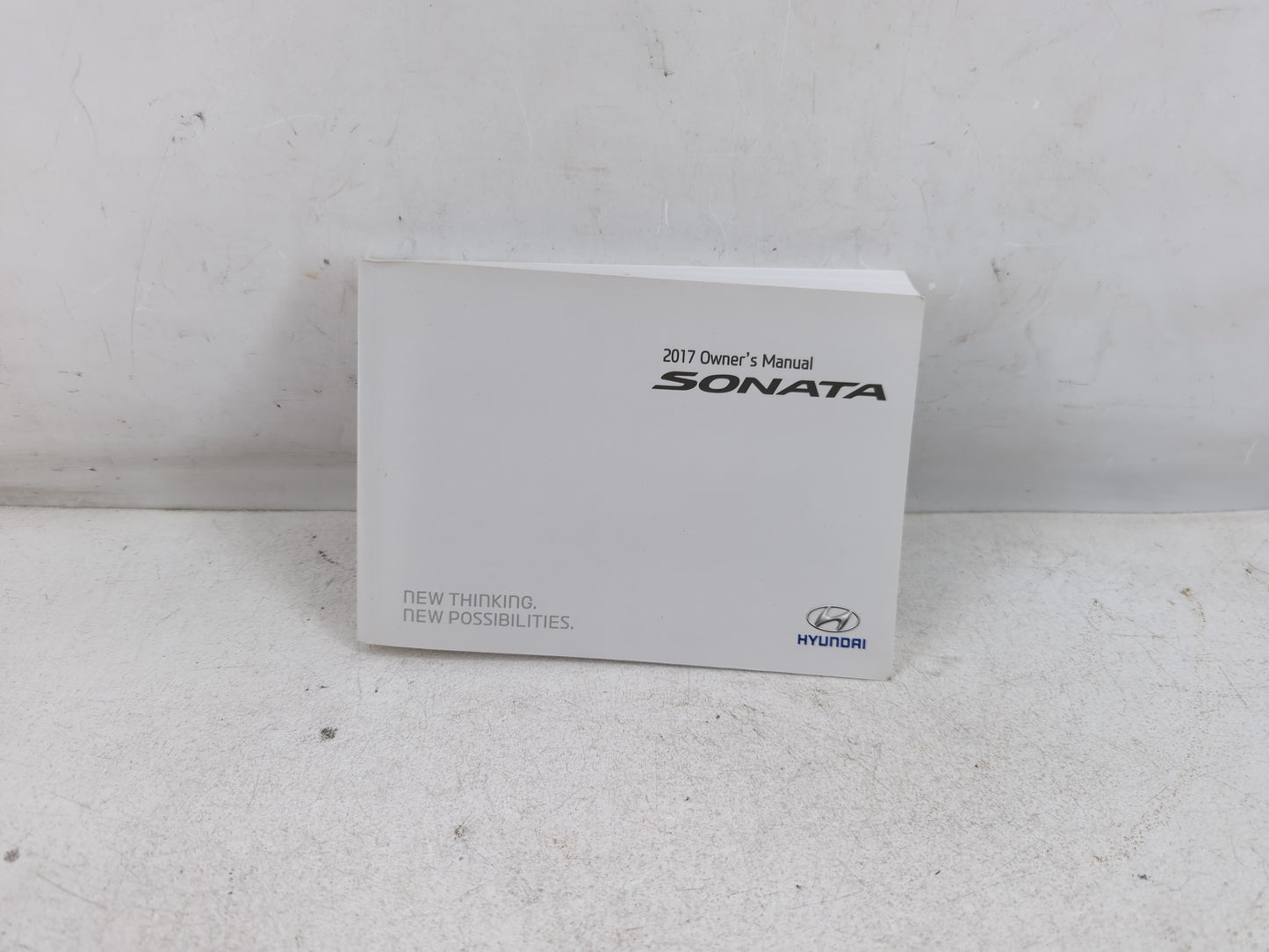 2017 Hyundai Sonata Owners Manual Book Guide P/N:HC10-EU65A OEM Used Auto Parts - Oemusedautoparts1.com