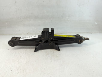 compare product 2017 Hyundai Sonata Spare Scissor Car Jack 1071579
