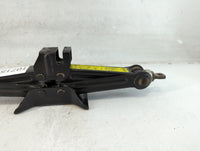 2017 Hyundai Sonata Spare Scissor Car Jack 1071579 - Oemusedautoparts1.com