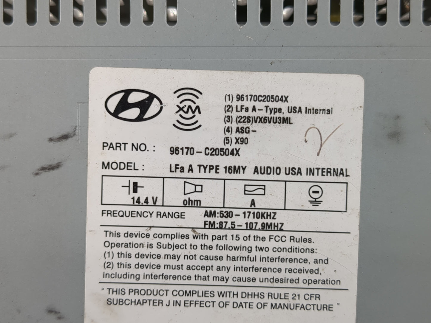 2016-2017 Hyundai Sonata Radio AM FM Cd Player Receiver Replacement P/N:96170-C20504X Fits Fits 2016 2017 OEM Used Auto Part