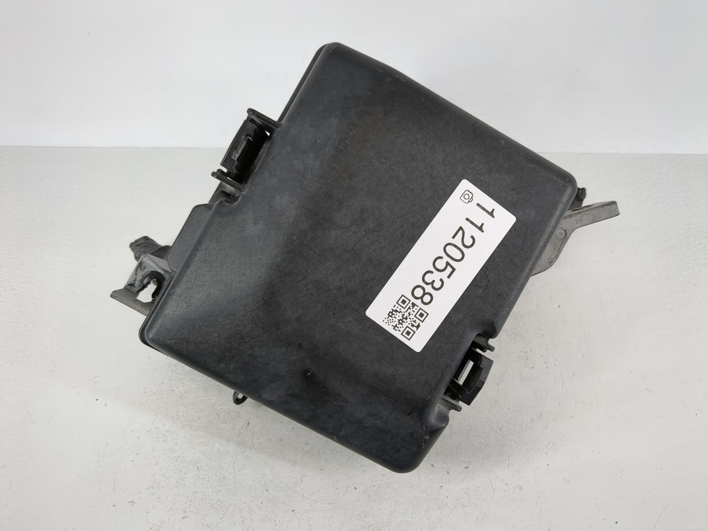2016-2017 Hyundai Sonata Fusebox Fuse Box Panel Relay Module P/N:6423 0102 -7-000 Fits Fits 2016 2017 OEM Used Auto Parts - 