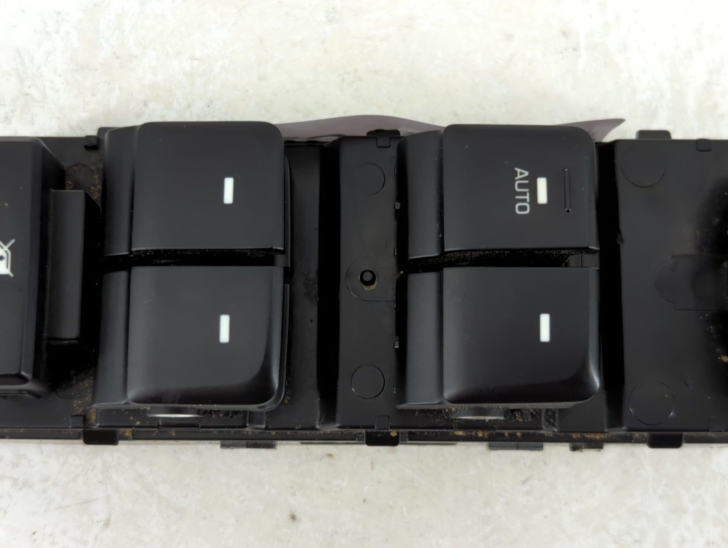 2015-2019 Hyundai Sonata Master Power Window Switch Replacement Driver Side Left P/N:93570-C1000 Fits OEM Used Auto Parts - 