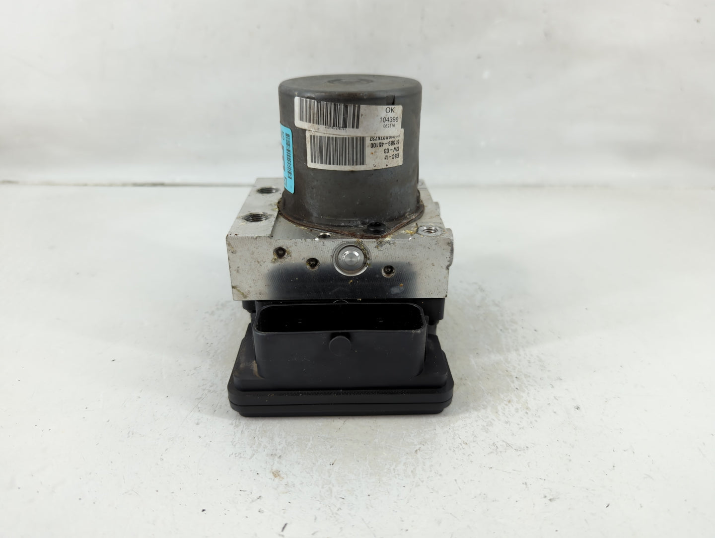 2015-2017 Hyundai Sonata ABS Pump Control Module Replacement P/N:58920-C2201 Fits Fits 2015 2016 2017 OEM Used Auto Parts - 