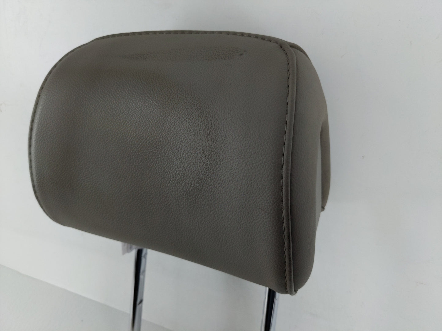 2015-2017 Hyundai Sonata Headrest Head Rest Front Driver Passenger Seat Fits Fits 2015 2016 2017 OEM Used Auto Parts - Oemus