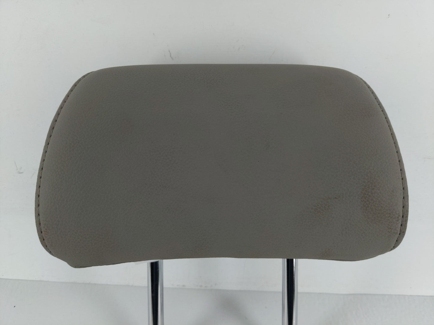 2015-2017 Hyundai Sonata Headrest Head Rest Rear Seat Fits Fits 2015 2016 2017 OEM Used Auto Parts - Oemusedautoparts1.com