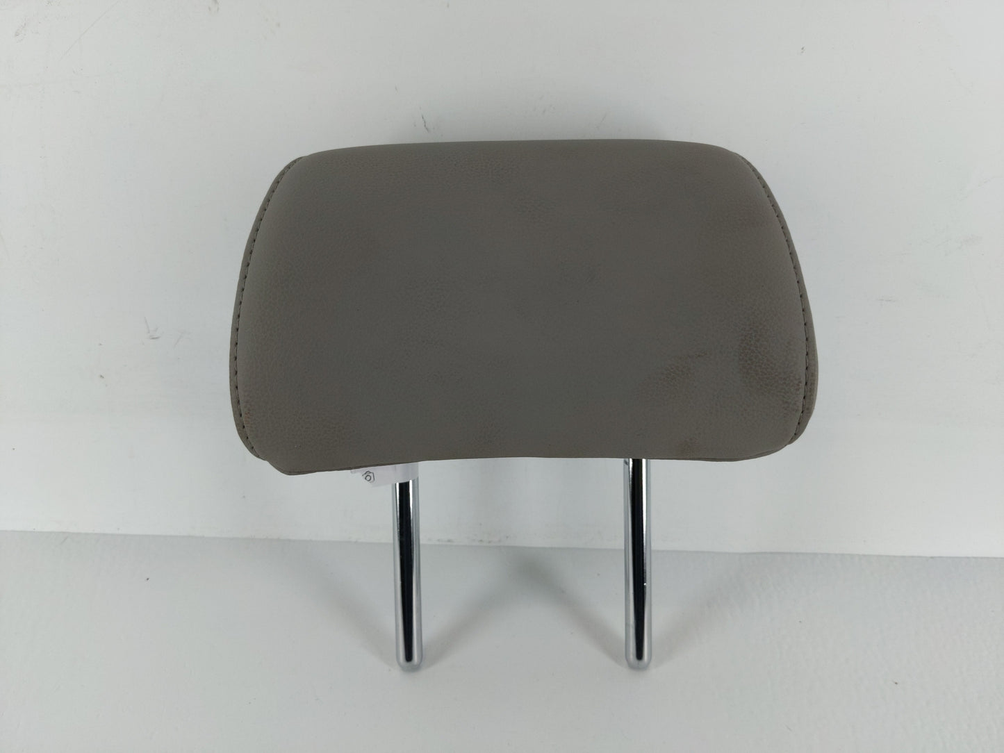 2015-2017 Hyundai Sonata Headrest Head Rest Rear Seat Fits Fits 2015 2016 2017 OEM Used Auto Parts - Oemusedautoparts1.com