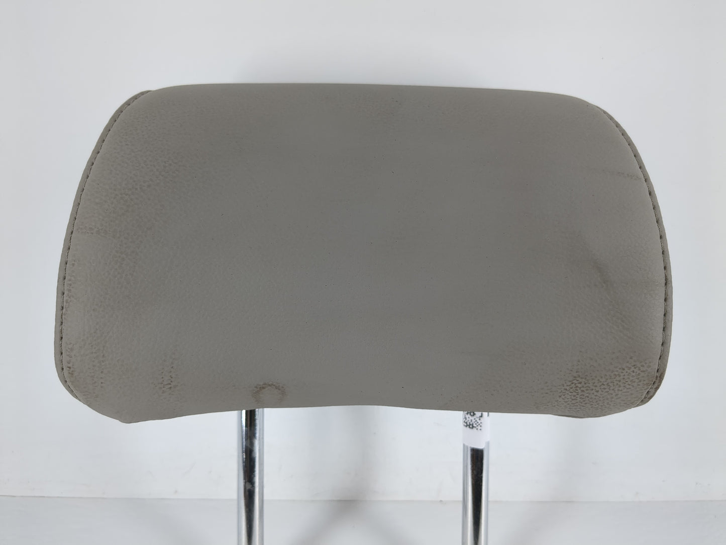 2015-2017 Hyundai Sonata Headrest Head Rest Rear Seat Fits Fits 2015 2016 2017 OEM Used Auto Parts - Oemusedautoparts1.com
