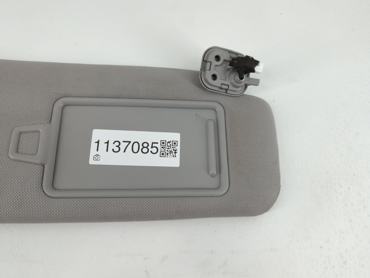 2016-2019 Hyundai Sonata Sun Visor Shade Replacement Passenger Right Mirror Fits Fits 2016 2017 2018 2019 OEM Used Auto Part