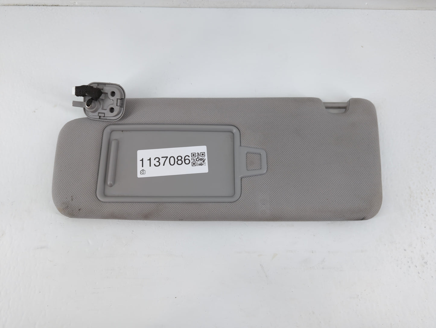 2016-2019 Hyundai Sonata Sun Visor Shade Replacement Driver Left Mirror Fits Fits 2016 2017 2018 2019 OEM Used Auto Parts - 