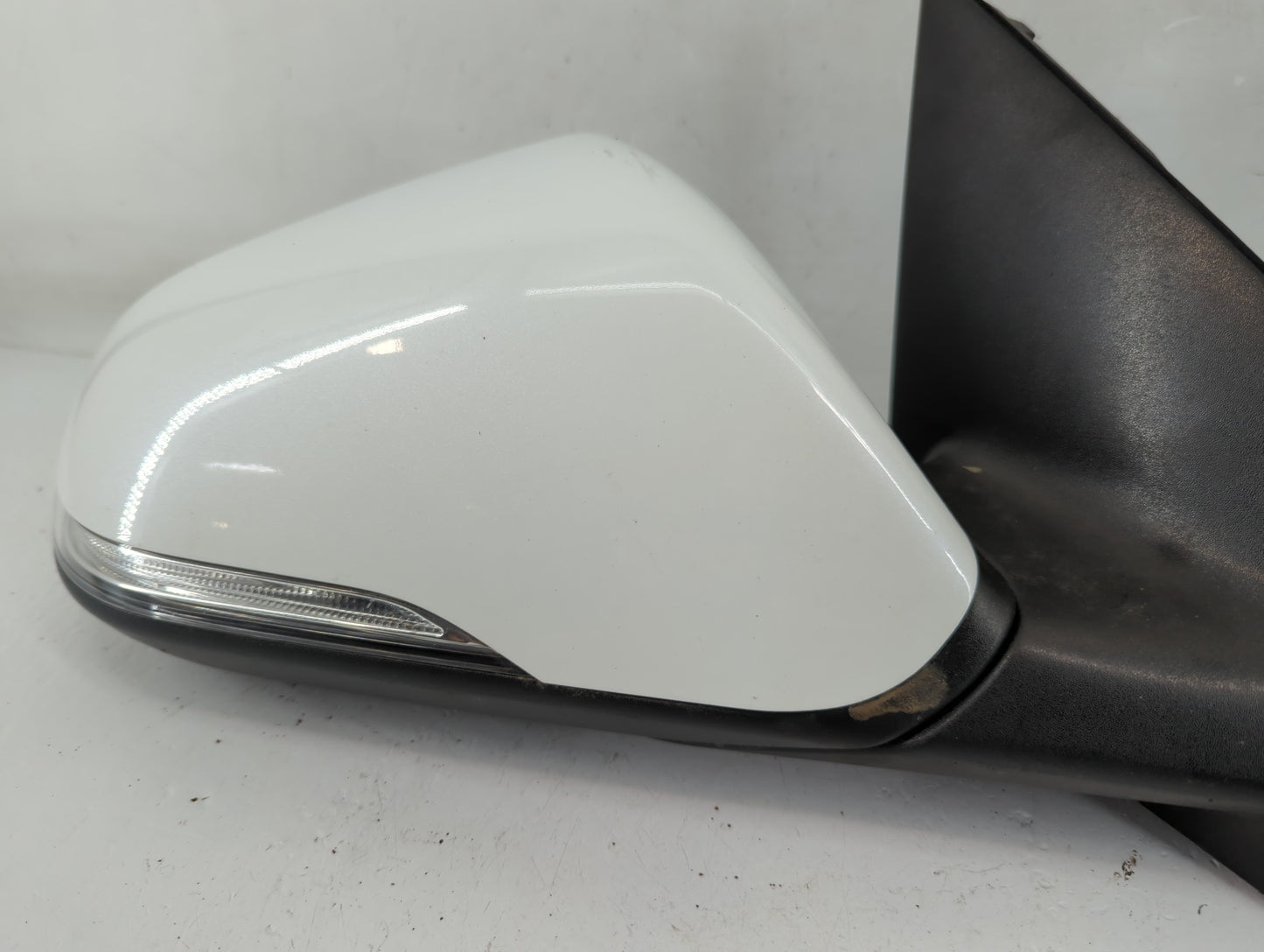 2017 Hyundai Sonata Passenger Side View Mirror - Right Door Mirror OEM Used - Oemusedautoparts1.com