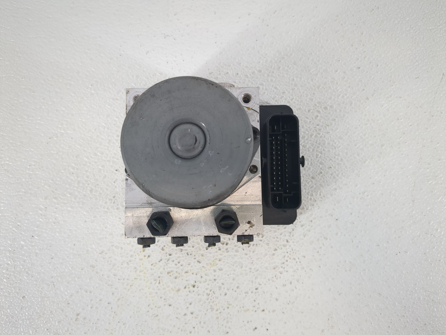 2015-2017 Hyundai Sonata ABS Pump Control Module Replacement P/N:C2589-20501 Fits Fits 2015 2016 2017 OEM Used Auto Parts - 