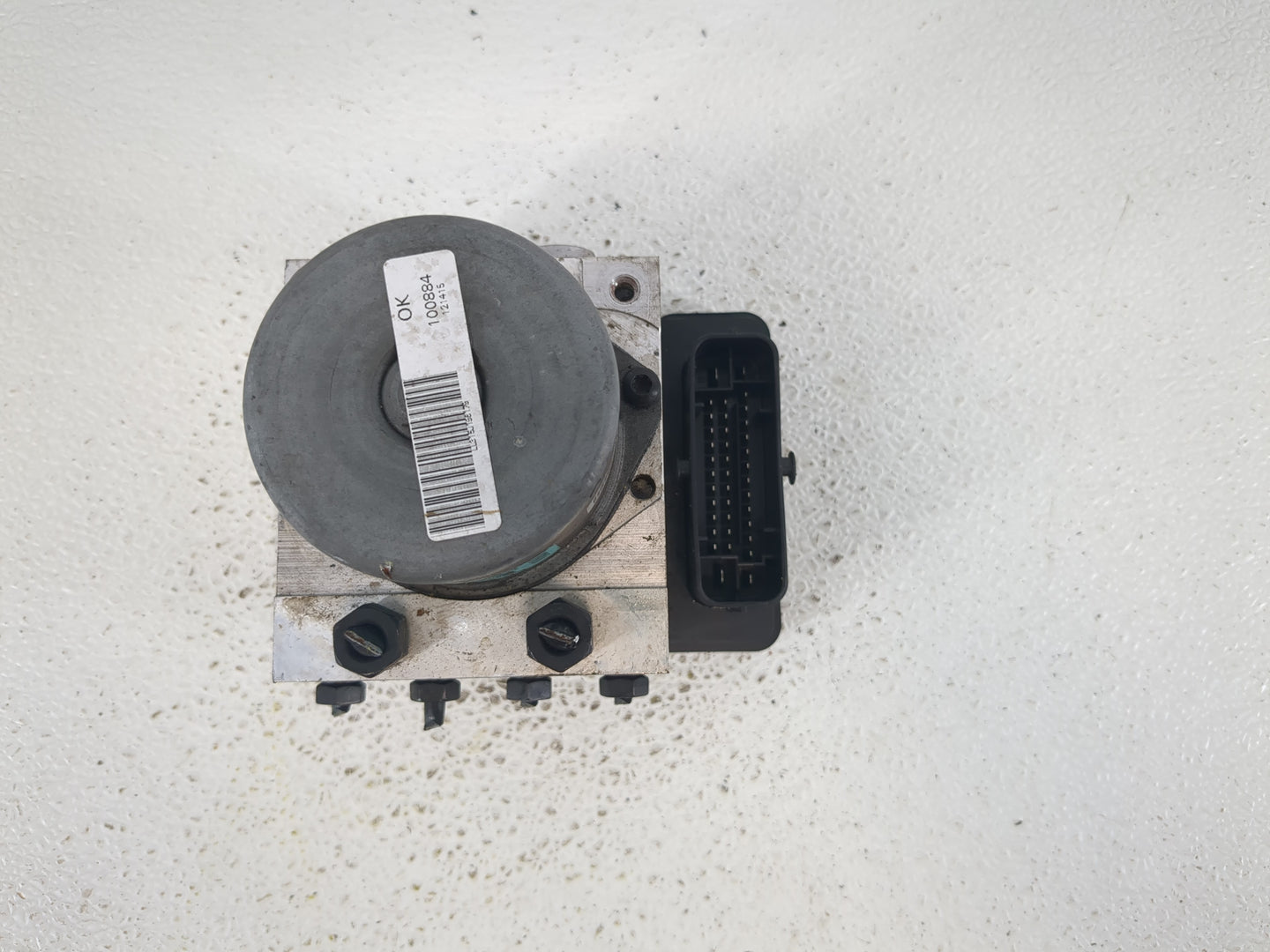 2015-2017 Hyundai Sonata ABS Pump Control Module Replacement P/N:C2589-20501 Fits Fits 2015 2016 2017 OEM Used Auto Parts - 