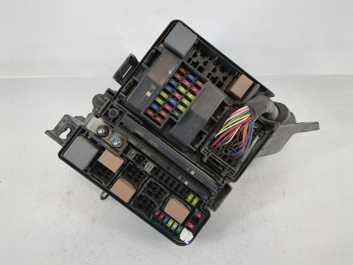2016-2017 Hyundai Sonata Fusebox Fuse Box Panel Relay Module P/N:91950-C1820 Fits Fits 2016 2017 OEM Used Auto Parts - Oemus