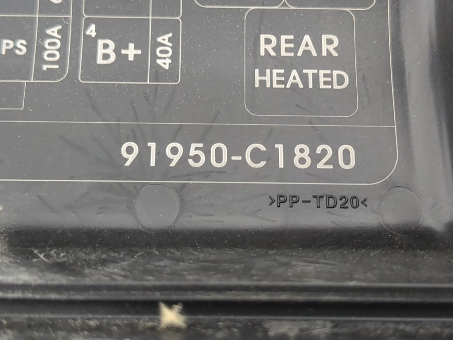 2016-2017 Hyundai Sonata Fusebox Fuse Box Panel Relay Module P/N:91950-C1820 Fits Fits 2016 2017 OEM Used Auto Parts - Oemus