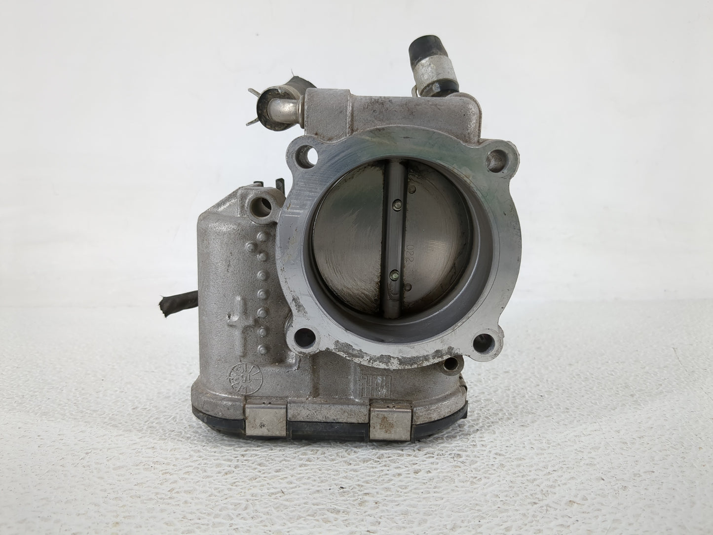 2015-2019 Hyundai Sonata Throttle Body P/N:35100-2G600 Fits Fits 2015 2016 2017 2018 2019 2020 2021 OEM Used Auto Parts - Oe