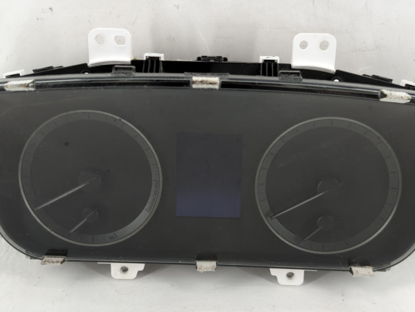 2016-2017 Hyundai Sonata Instrument Cluster Speedometer Gauges P/N:94001-C2201 Fits Fits 2016 2017 OEM Used Auto Parts - Oem