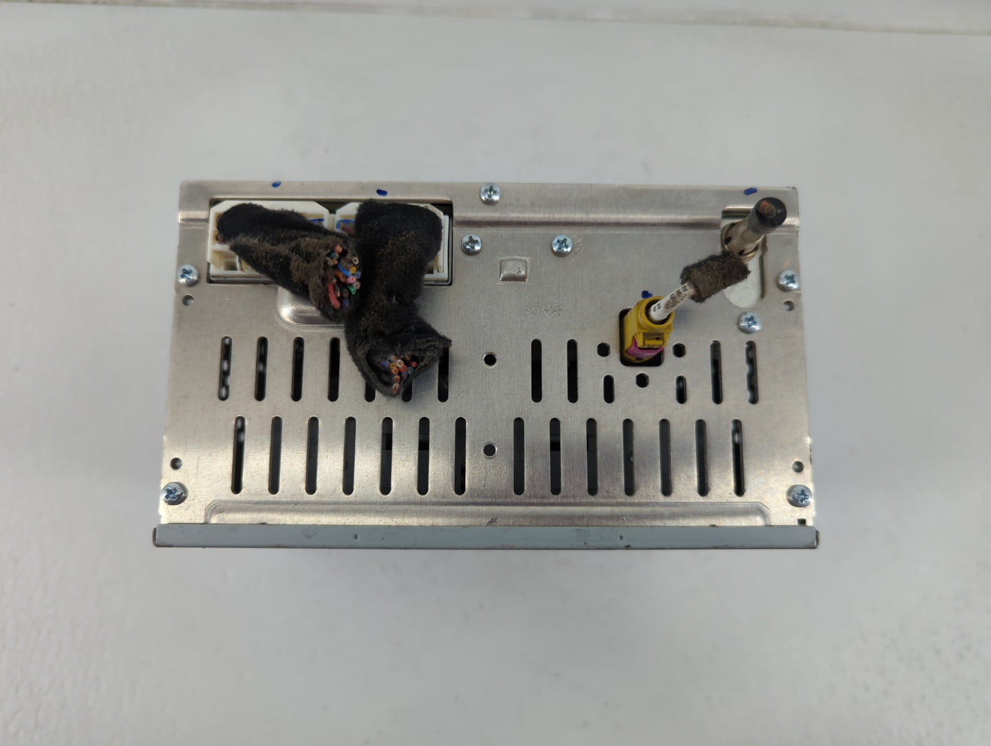 2016-2017 Hyundai Sonata Radio AM FM Cd Player Receiver Replacement P/N:96170-C20504X Fits Fits 2016 2017 OEM Used Auto Part