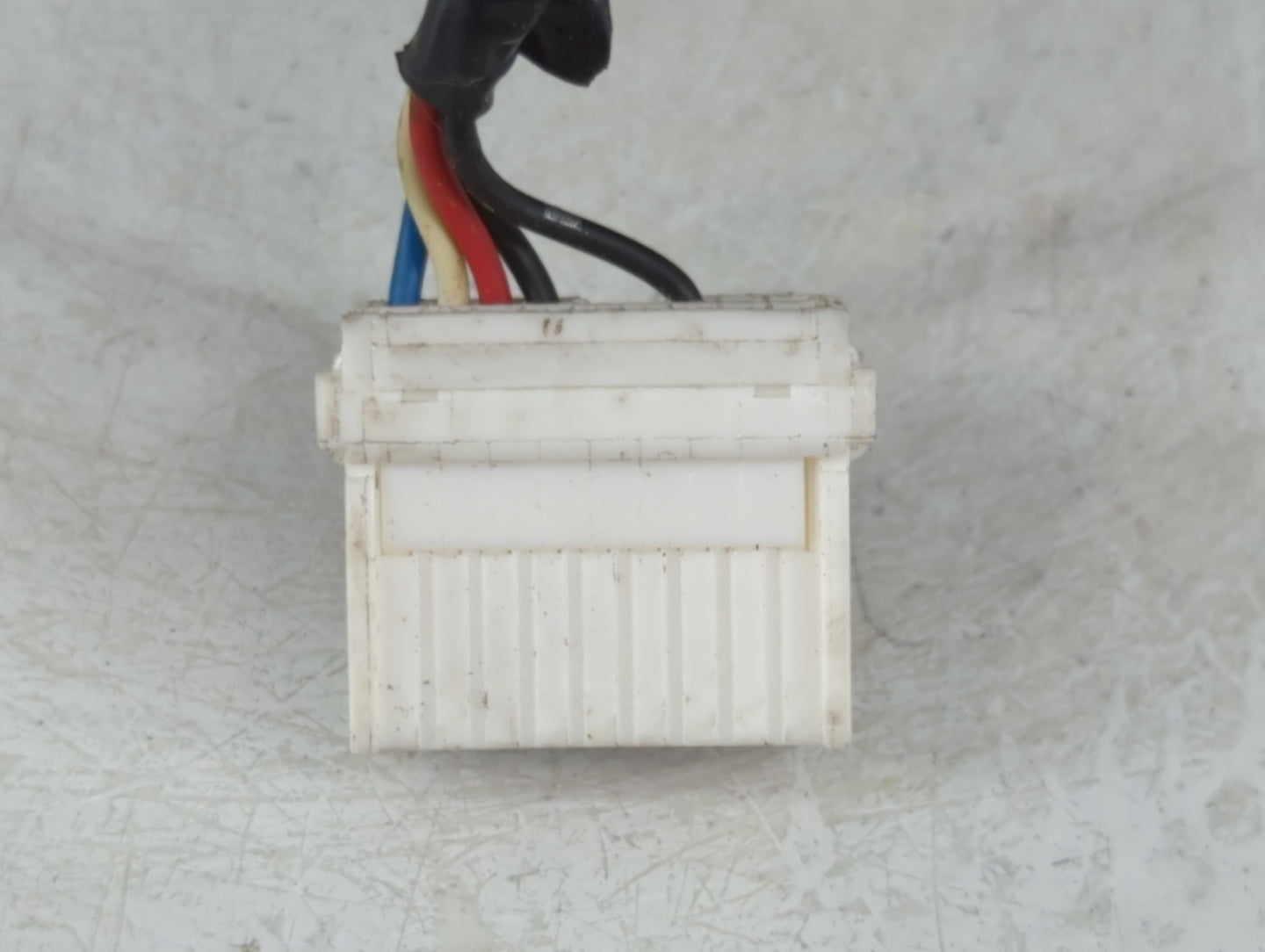 2016-2019 Hyundai Sonata Passenger Side View Mirror - Right Door Mirror OEM Used - Oemusedautoparts1.com