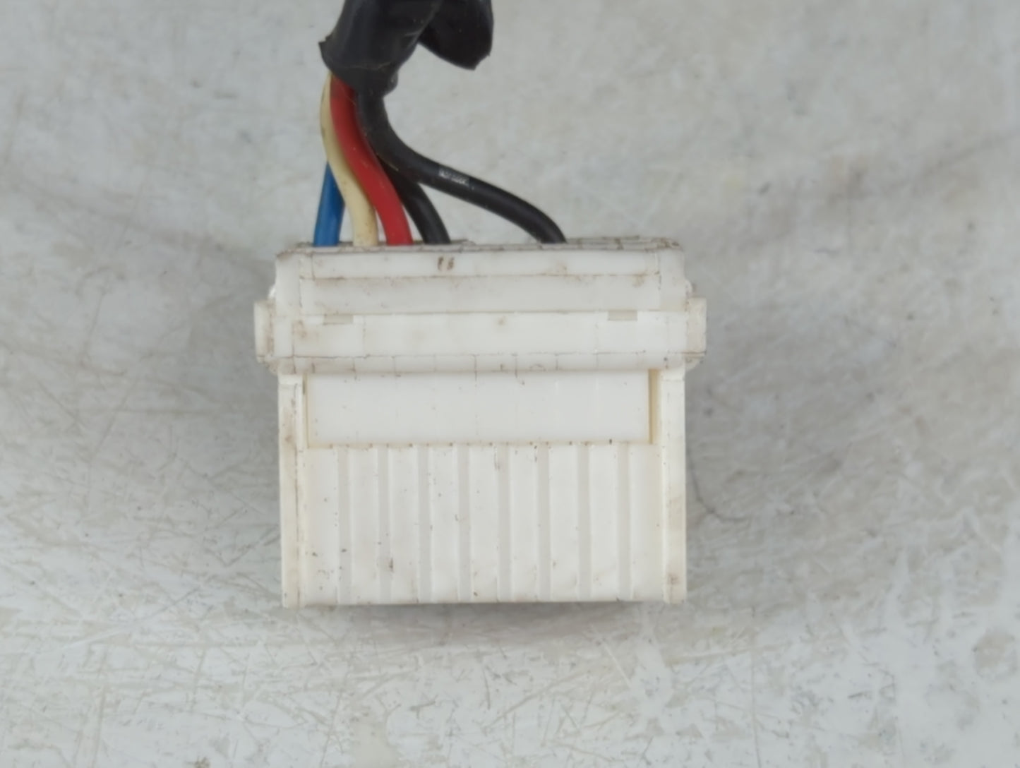 2016-2019 Hyundai Sonata Passenger Side View Mirror - Right Door Mirror OEM Used - Oemusedautoparts1.com