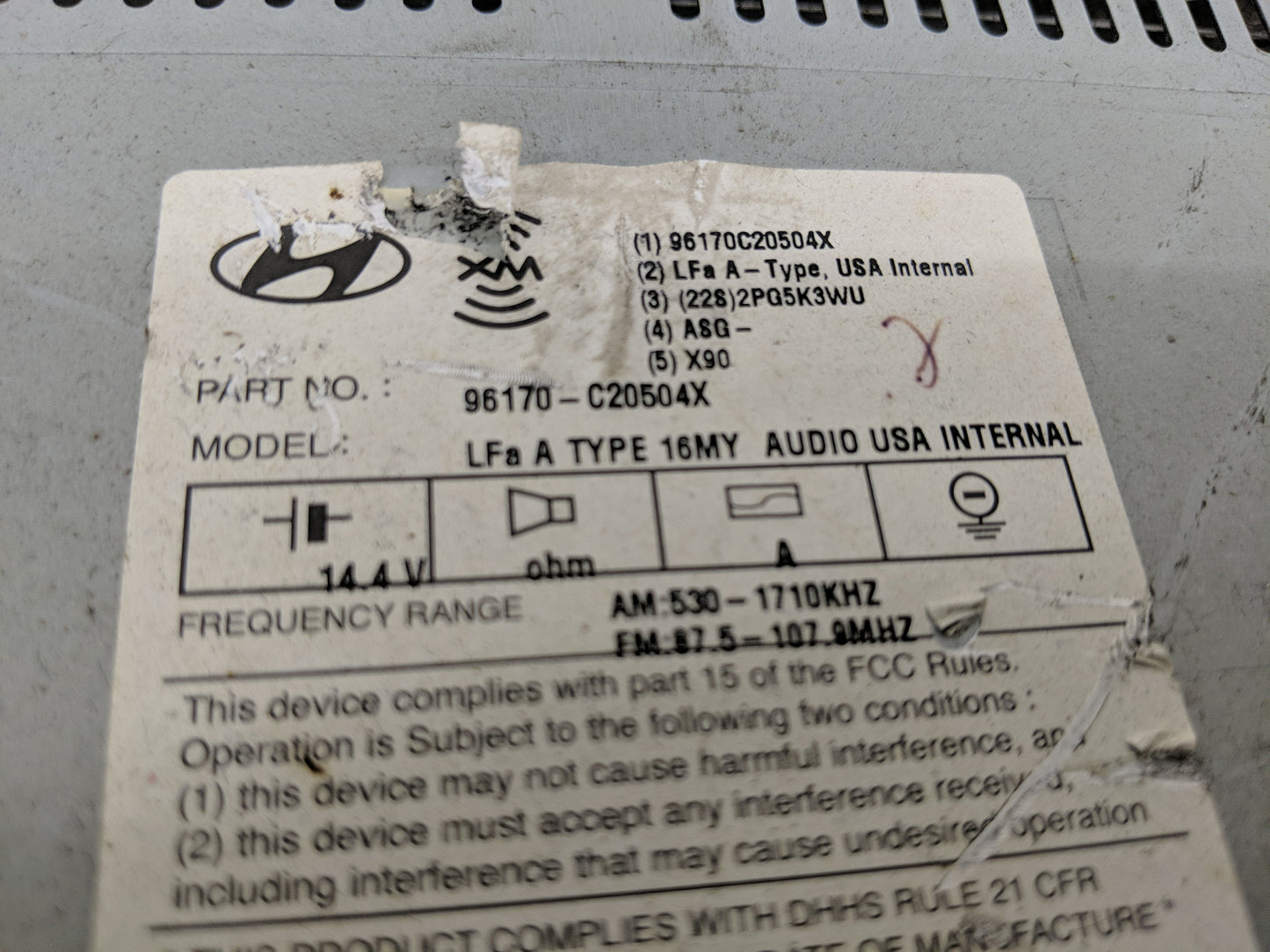 2016-2017 Hyundai Sonata Radio AM FM Cd Player Receiver Replacement P/N:96170-C20504X Fits Fits 2016 2017 OEM Used Auto Part