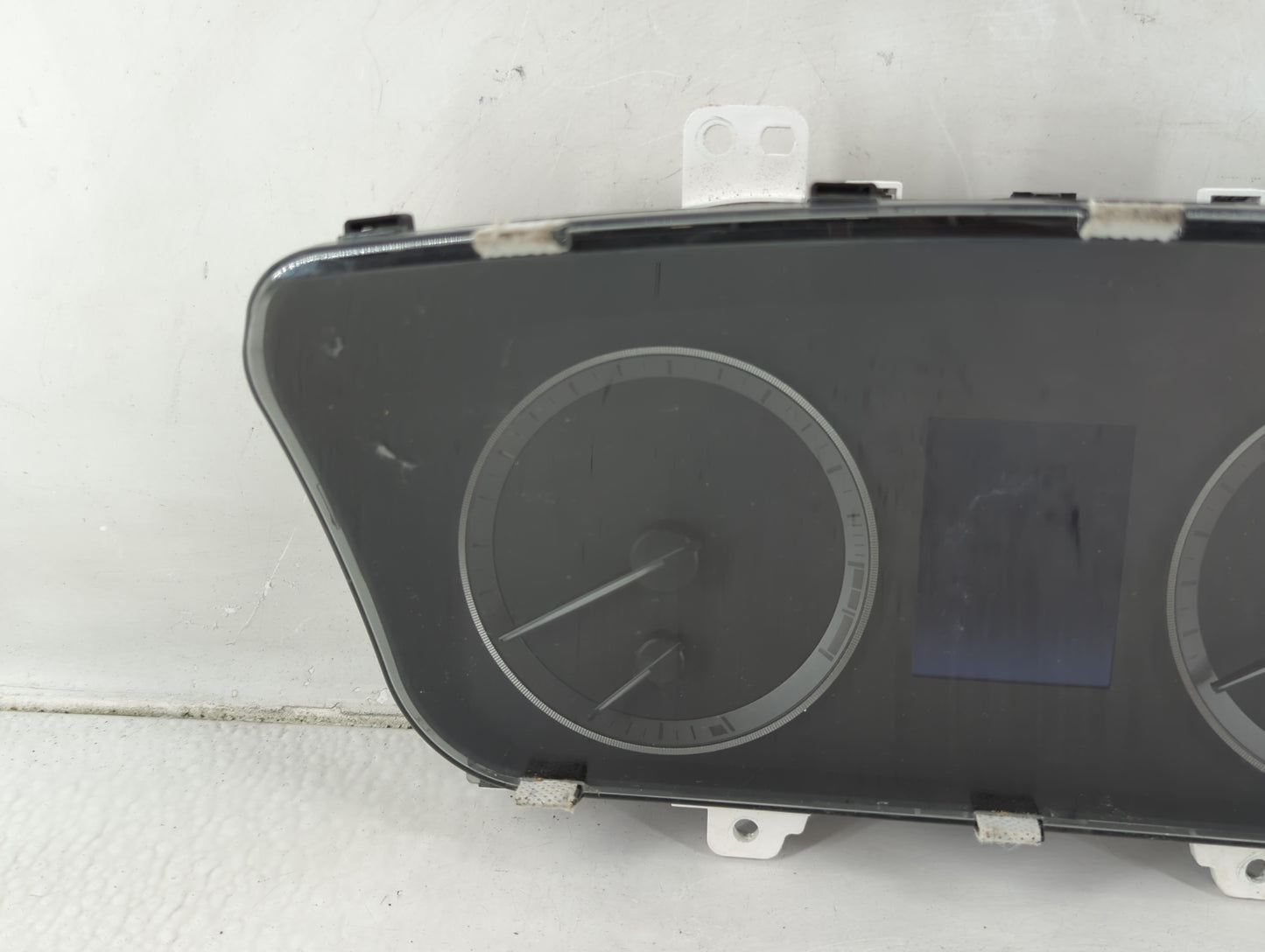 2016-2017 Hyundai Sonata Instrument Cluster Speedometer Gauges Fits Fits 2016 2017 OEM Used Auto Parts - Oemusedautoparts1.c