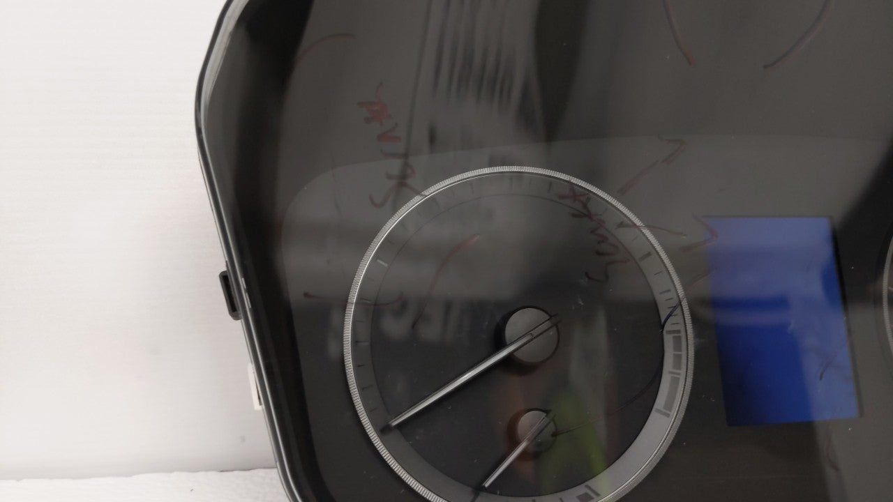 2016-2017 Hyundai Sonata Instrument Cluster Speedometer Gauges P/N:94001-C2200 94001-C2201 Fits Fits 2016 2017 OEM Used Auto