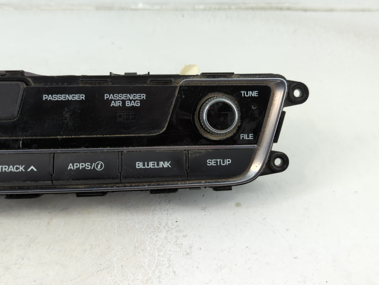 2016-2017 Hyundai Sonata Radio Control Panel - Oemusedautoparts1.com