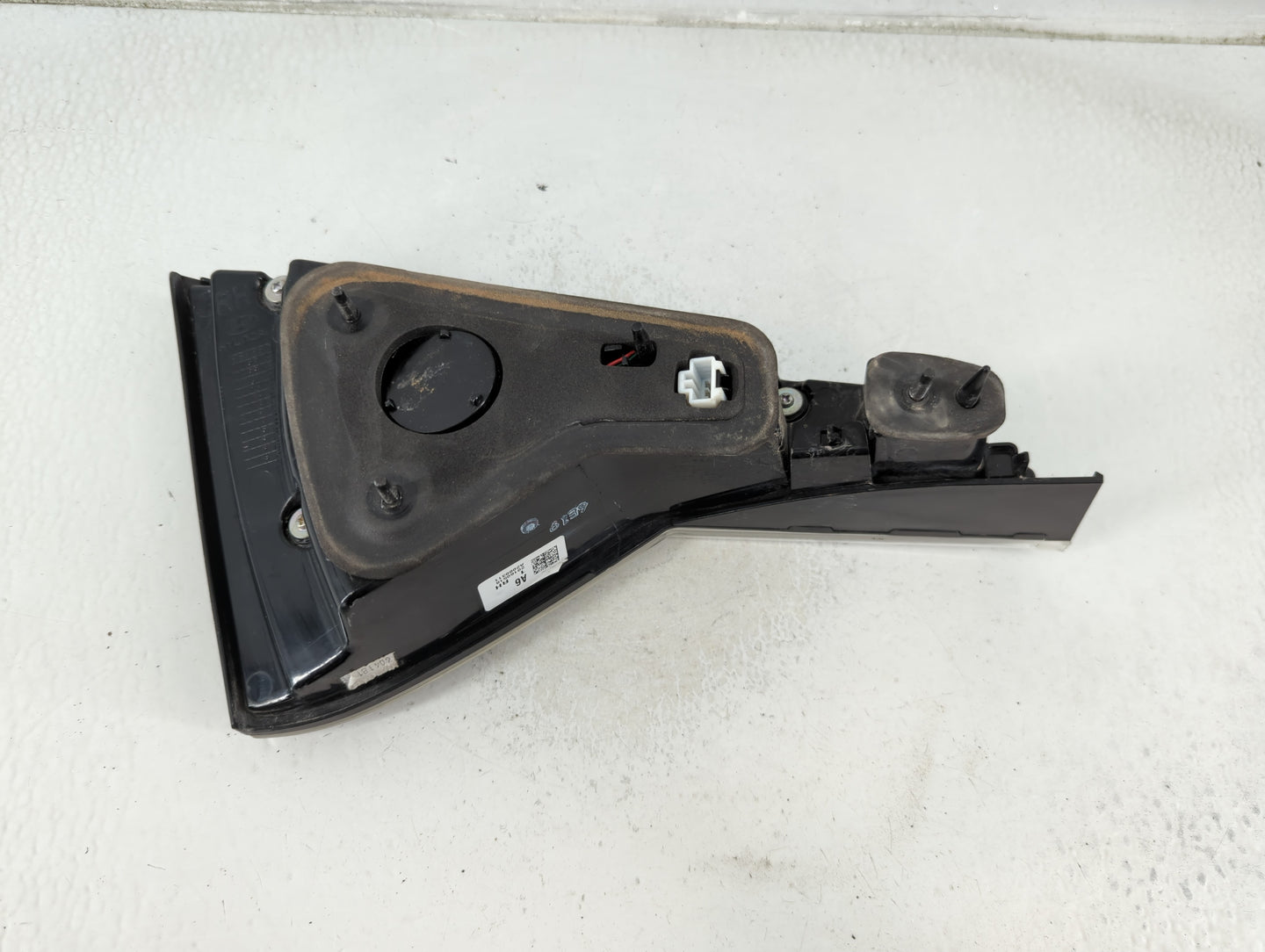 2015-2017 Hyundai Sonata Tail Light Assembly Passenger Right OEM P/N:20160518 Fits Fits 2015 2016 2017 OEM Used Auto Parts -