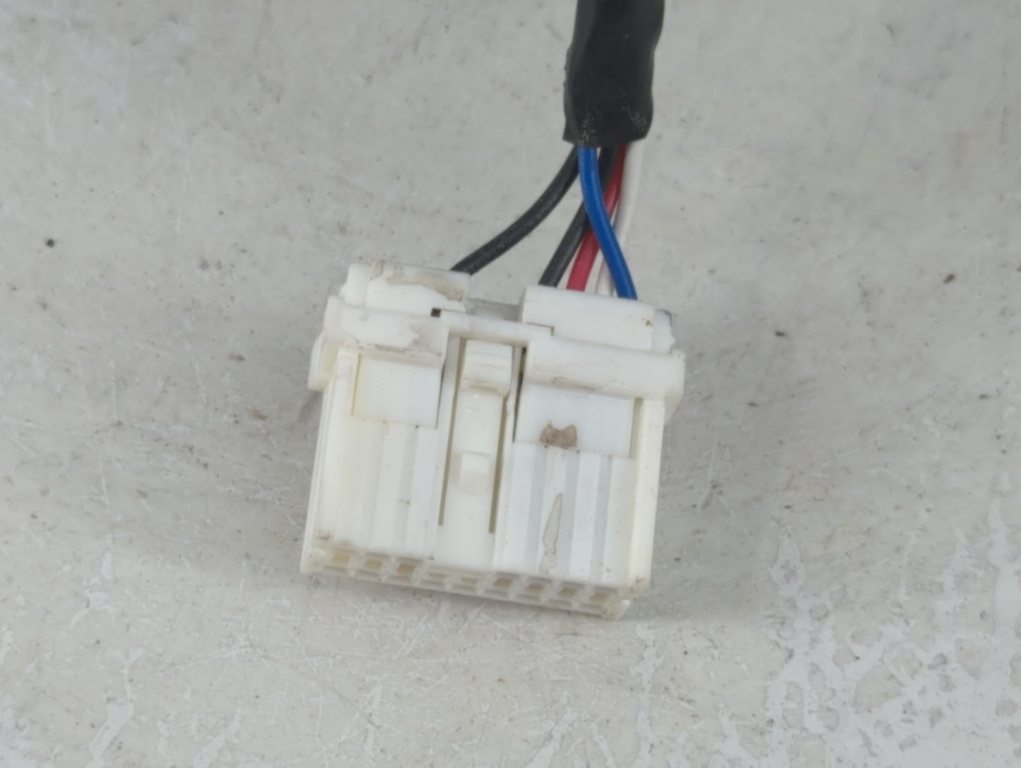 2016-2019 Hyundai Sonata Passenger Side View Mirror - Right Door Mirror OEM Used - Oemusedautoparts1.com