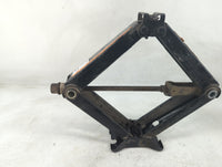2017 Hyundai Sonata Spare Scissor Car Jack 1188186 - Oemusedautoparts1.com