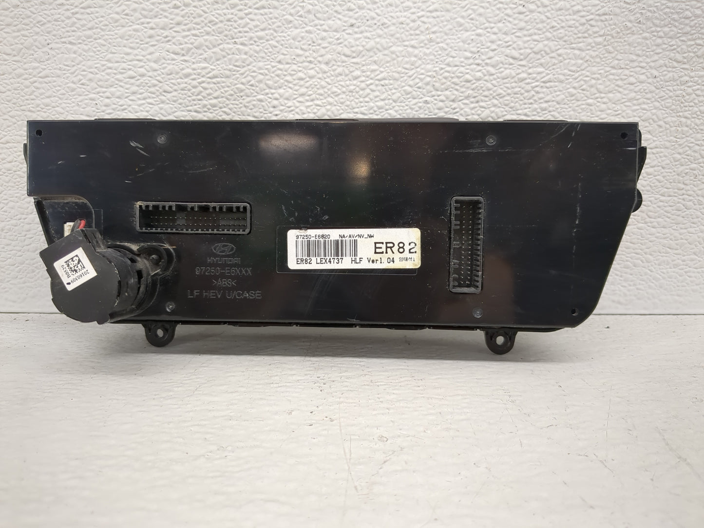 2016-2017 Hyundai Sonata Climate Control Module Temperature AC/Heater Replacement P/N:97250-E6820 Fits Fits 2016 2017 OEM Us