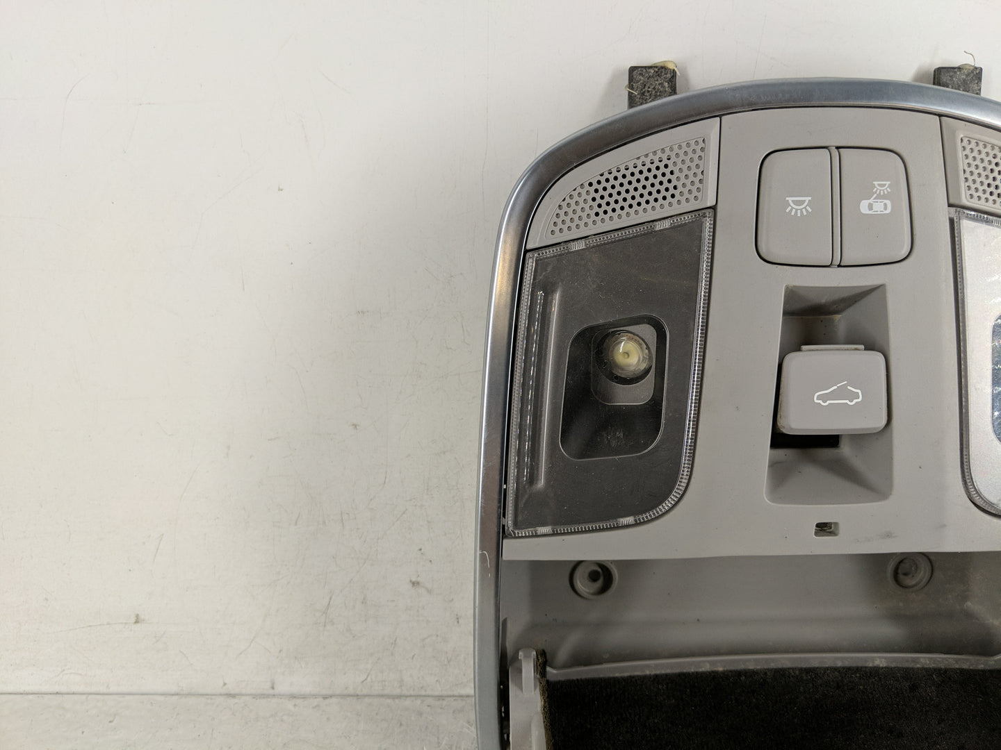 2017 Hyundai Sonata Overhead Roof Console - Oemusedautoparts1.com