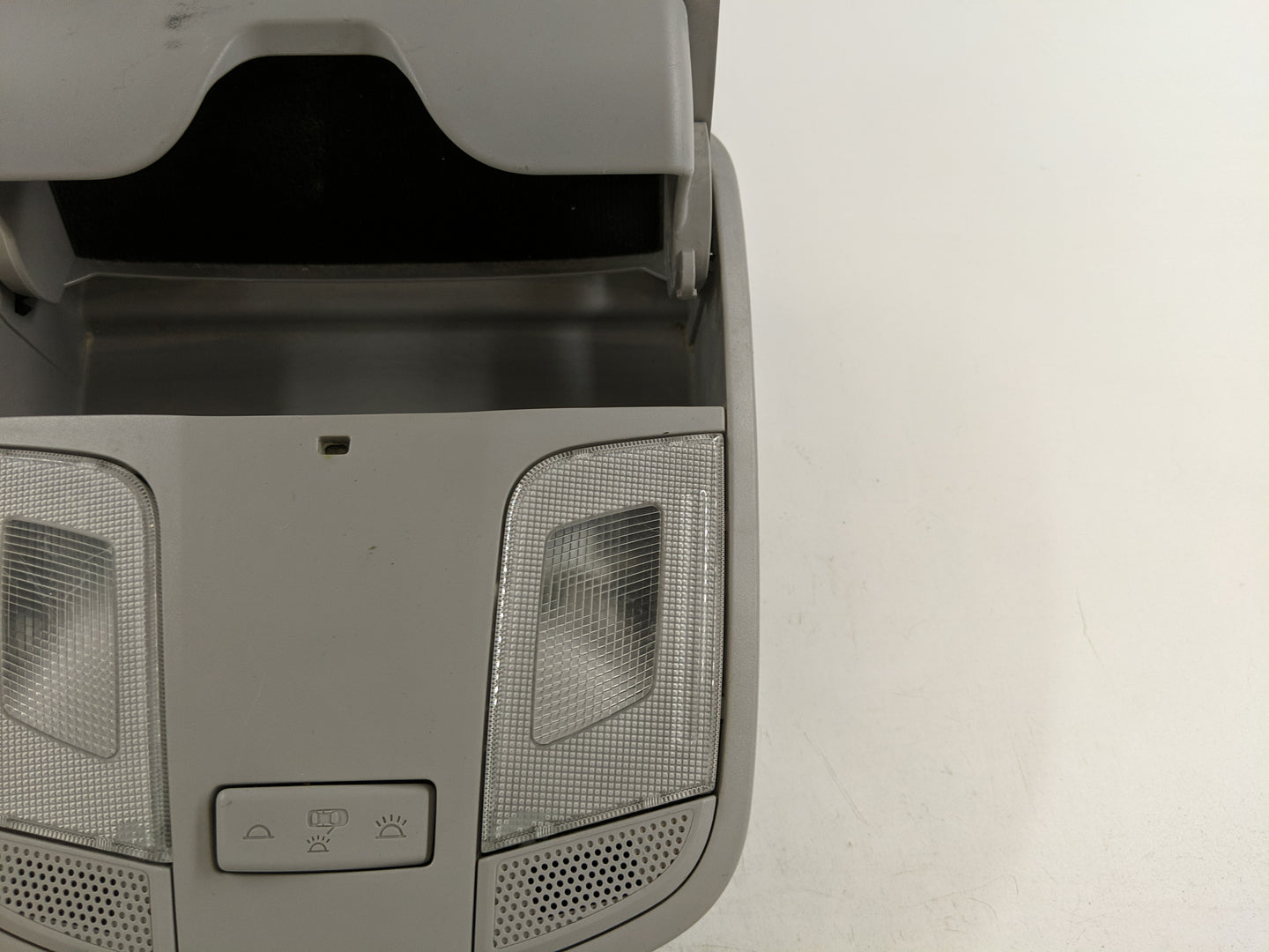 2017 Hyundai Sonata Overhead Roof Console - Oemusedautoparts1.com