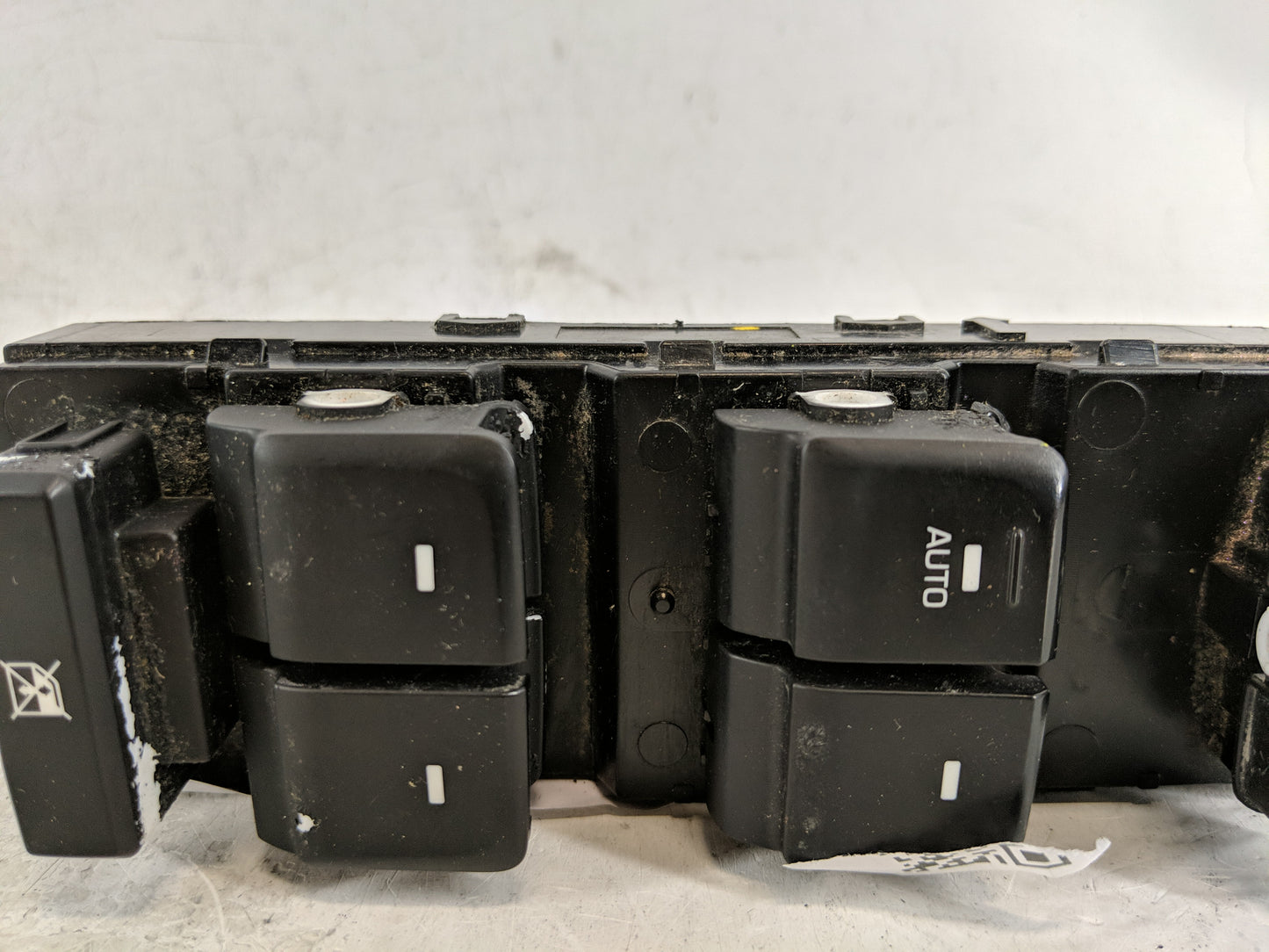 2015-2019 Hyundai Sonata Master Power Window Switch Replacement Driver Side Left P/N:93570-C1000 Fits OEM Used Auto Parts - 