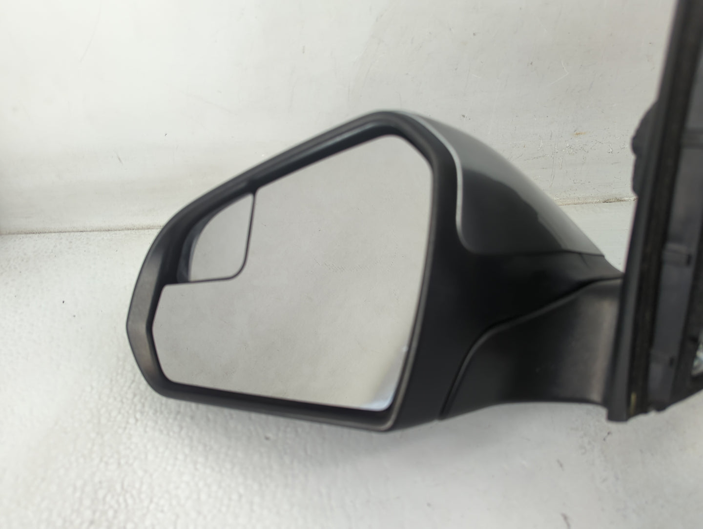 2017 Hyundai Sonata Driver Side View Mirror - Left Door Mirror OEM Used - Oemusedautoparts1.com