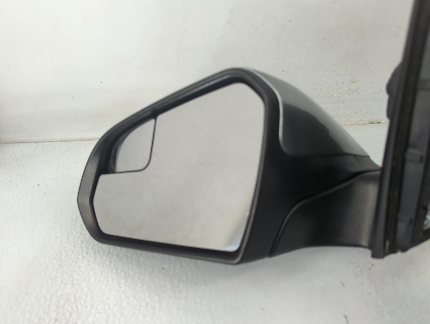 2017 Hyundai Sonata Driver Side View Mirror - Left Door Mirror OEM Used - Oemusedautoparts1.com