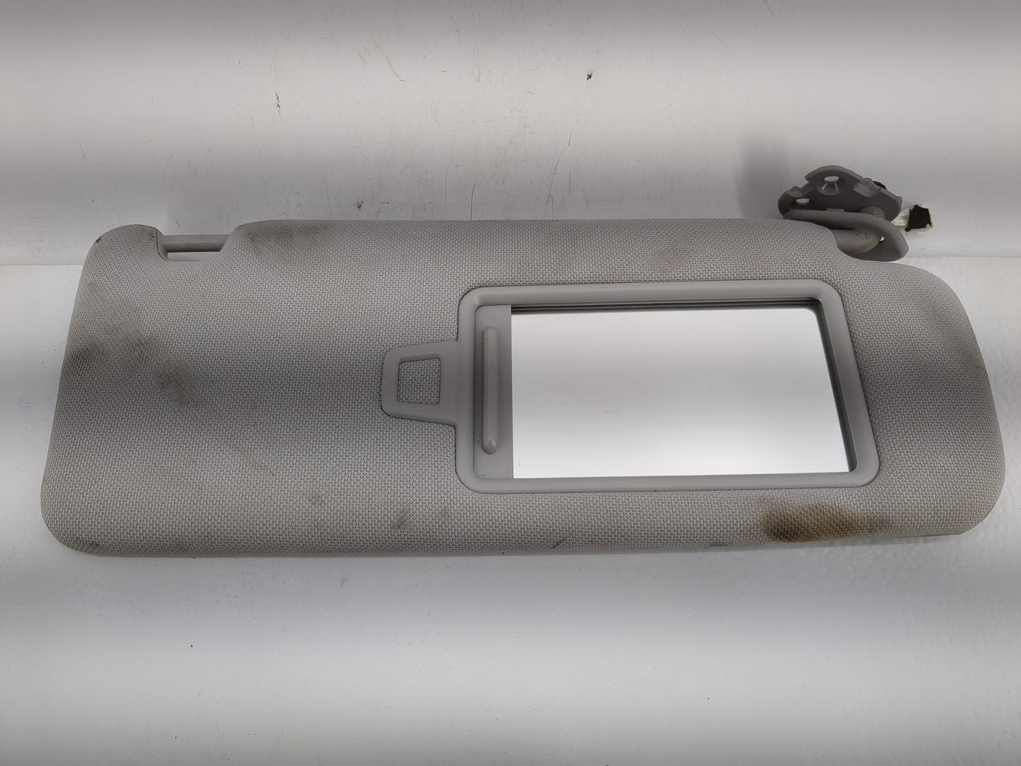 2016-2019 Hyundai Sonata Sun Visor Shade Replacement Passenger Right Mirror Fits Fits 2016 2017 2018 2019 OEM Used Auto Part