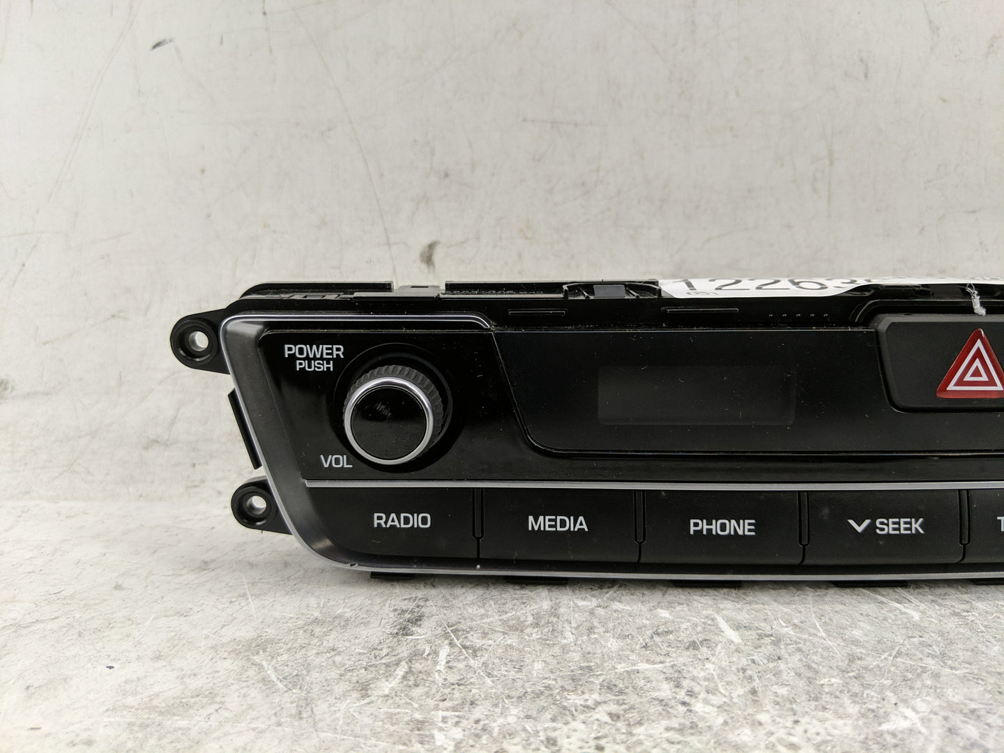 2017 Hyundai Sonata Climate Control Module Temperature AC/Heater Replacement P/N:94510-C2530 Fits OEM Used Auto Parts - Oemu